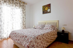 Relaxing Beach Apartment in Fuengirola Parking